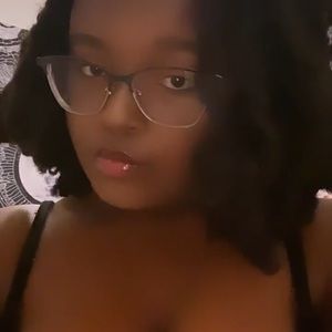 Meet your Posher, Faith